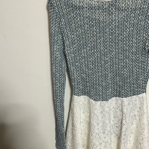 Clu t Willoughhey Sweater Sz XS - Picture 6 of 9